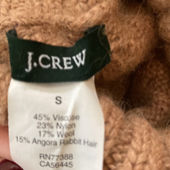 J crew cable knit sweater - Picture 3 of 4